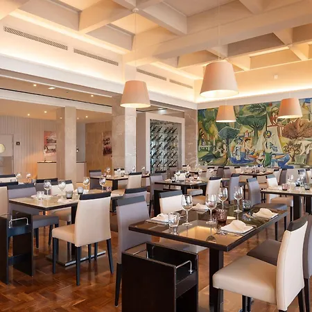 Gale Collection Hotel 4*