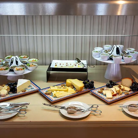 Hotel Gale Collection 4*