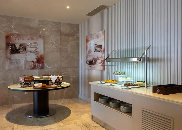 Gale Collection Hotel 4*